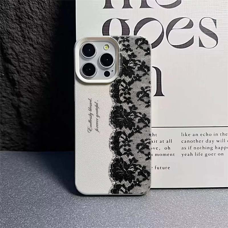 Black Lace Pattern Phone Case  - огляд і ціна Phone Cases Motorola Edge 2025